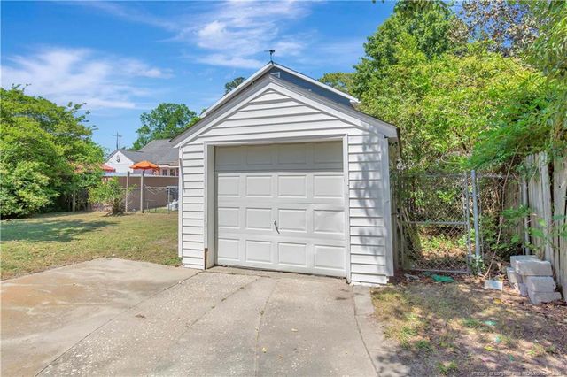 212 W 18th Street, Lumberton, NC 28358