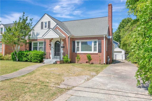 212 W 18th Street, Lumberton, NC 28358