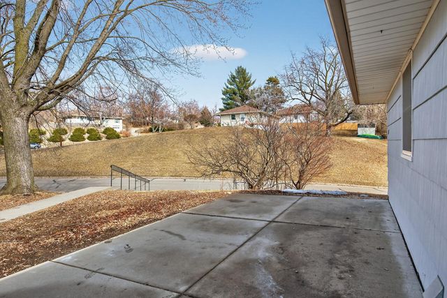 8912 Tretbaugh Drive, Bloomington, MN 55431