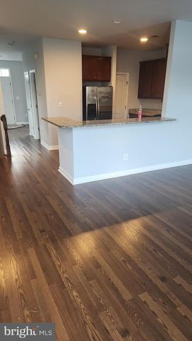 11612 LEESBOROUGH CIR, Silver Spring, MD 20902
