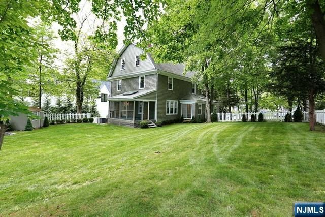 92 Highwood Avenue, Tenafly, NJ 07670