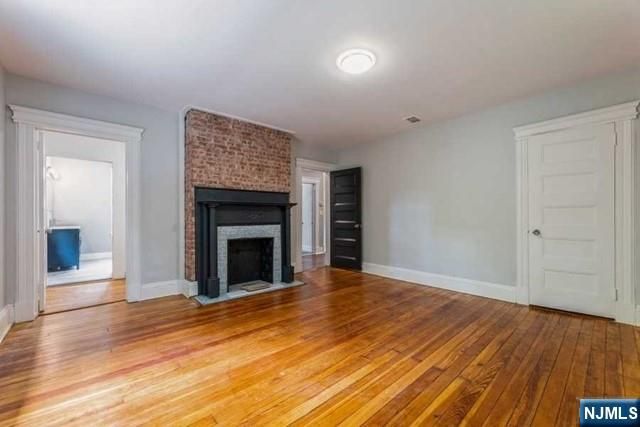 92 Highwood Avenue, Tenafly, NJ 07670