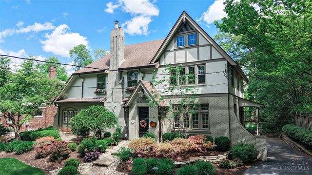 148 Burns Avenue, Wyoming, OH 45215