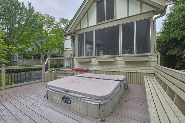 148 Burns Avenue, Wyoming, OH 45215