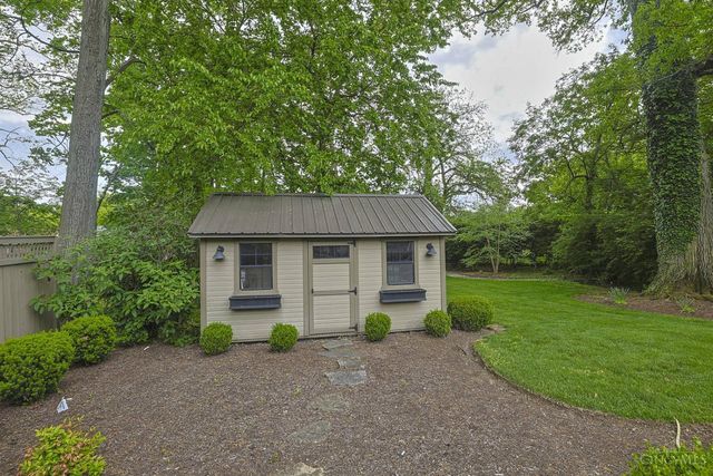 148 Burns Avenue, Wyoming, OH 45215