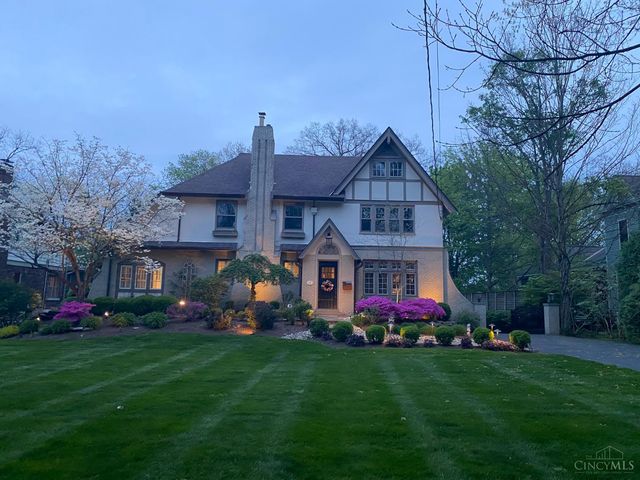 148 Burns Avenue, Wyoming, OH 45215