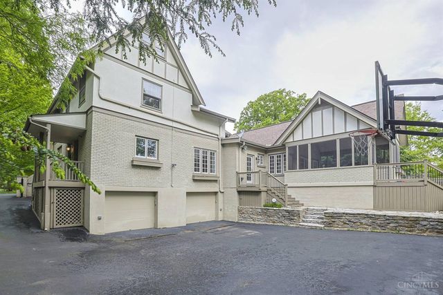 148 Burns Avenue, Wyoming, OH 45215