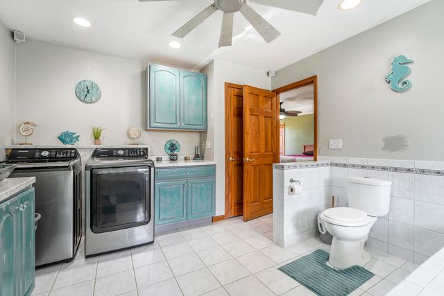 928 N Calumet Avenue, Chesterton, IN 46304