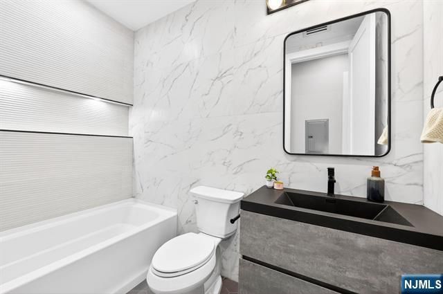 172 Griffith Street 1, Jersey City, NJ 07307