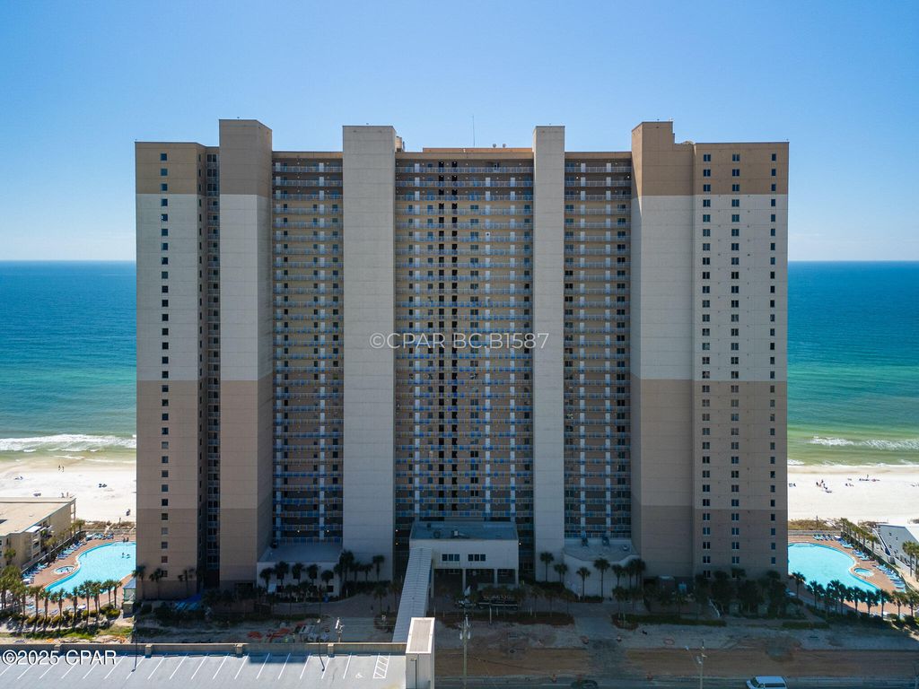 Image 21 of property listing at 16819 Front Beach Rd Road 312, Panama City Beach, FL 32413