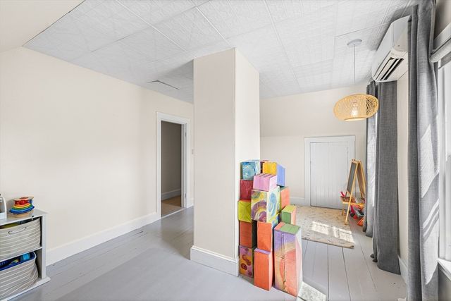 150 Trenton St 150, Melrose, MA 02176