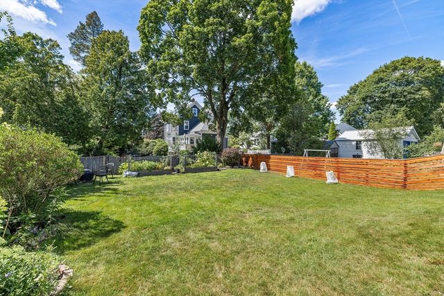 150 Trenton St 150, Melrose, MA 02176