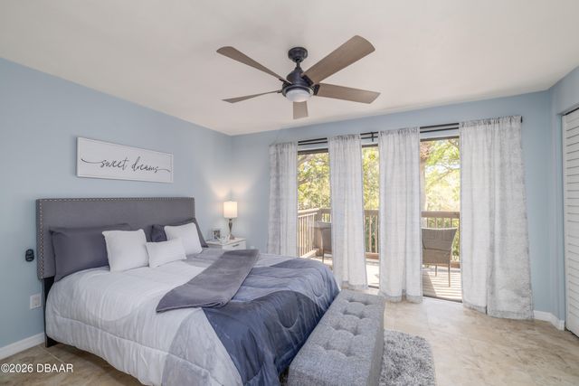 3333 S Ridgewood Ave Apt 27, Port Orange, FL 32129