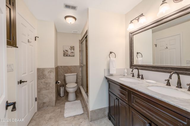 3333 S Ridgewood Ave Apt 27, Port Orange, FL 32129