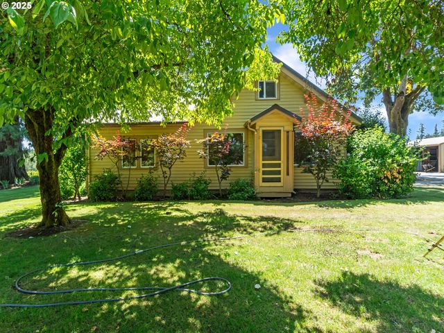 13424 EHLEN Rd, Aurora, OR 97002