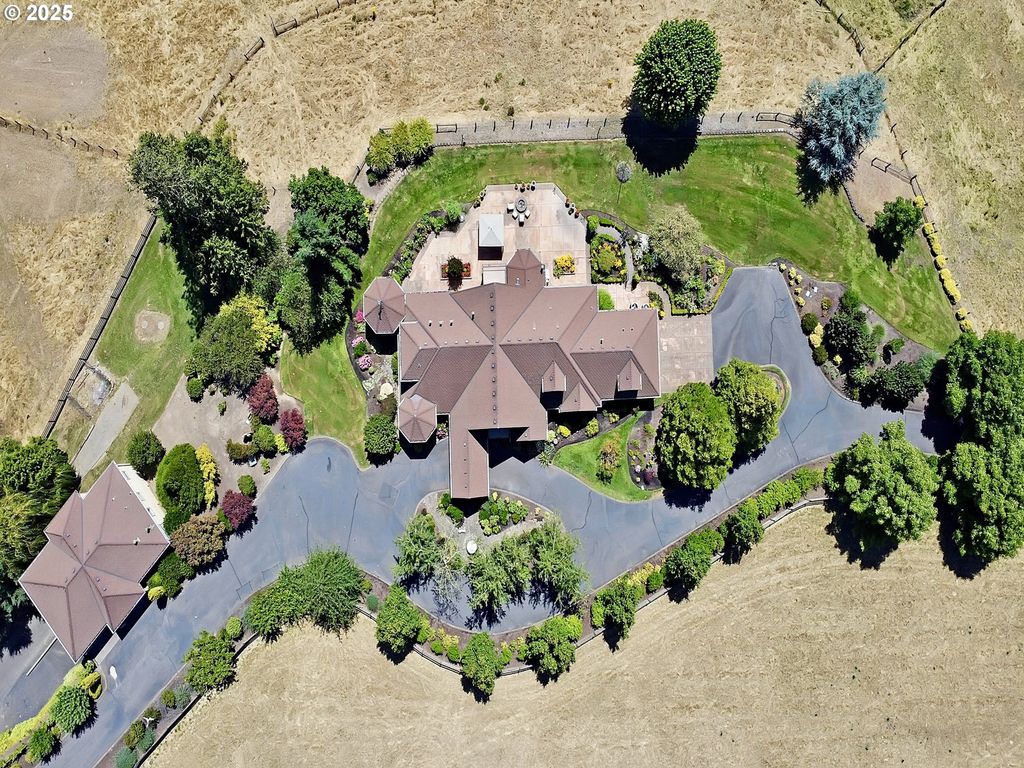 13424 EHLEN Rd, Aurora, OR 97002