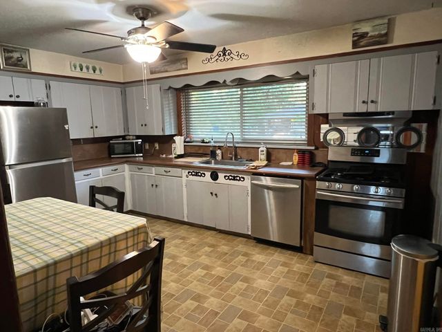 208 W K Avenue, North Little Rock, AR 72116