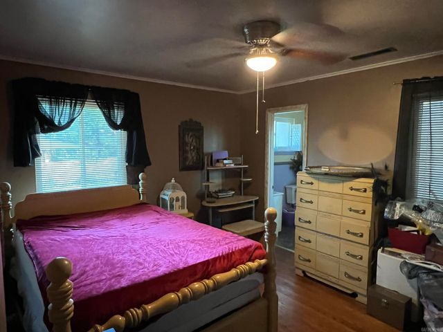 208 W K Avenue, North Little Rock, AR 72116