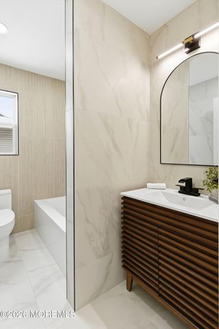 1353 Mermaid Avenue, Beachwood, NJ 08722