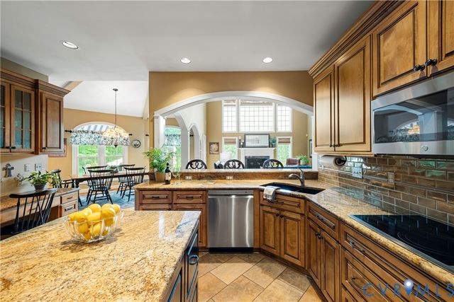8911 Whistling Swan Rd, Chesterfield, VA 23838