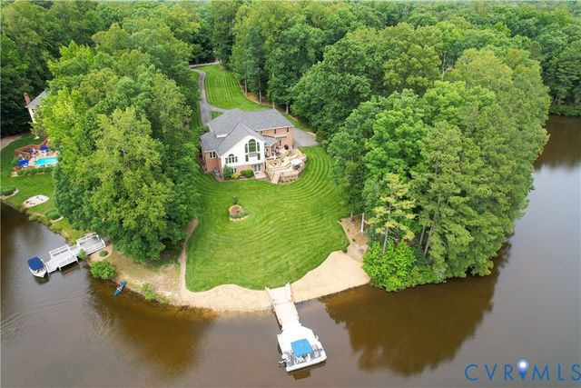 8911 Whistling Swan Rd, Chesterfield, VA 23838