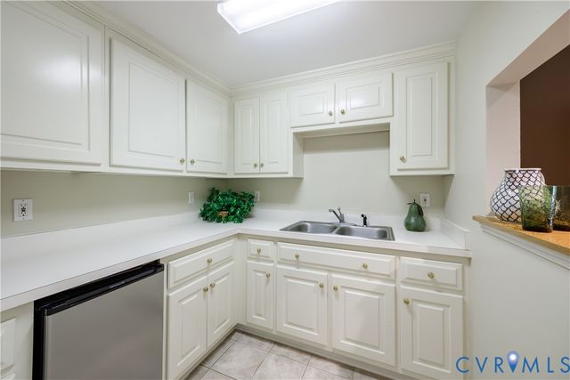 8911 Whistling Swan Rd, Chesterfield, VA 23838