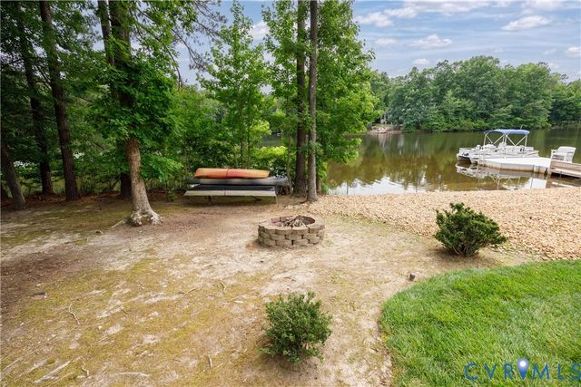 8911 Whistling Swan Rd, Chesterfield, VA 23838