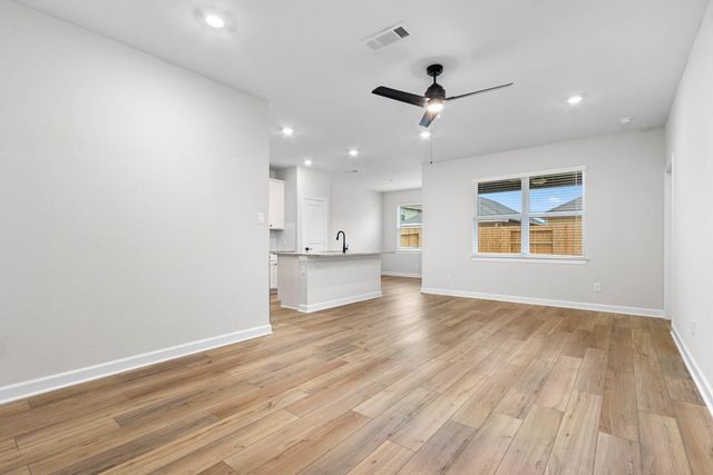 1127 Campside Drive, Beasley, TX 77417