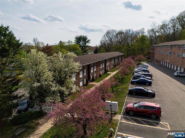100 Pierson Miller Drive D53, Pompton Lakes, NJ 07442