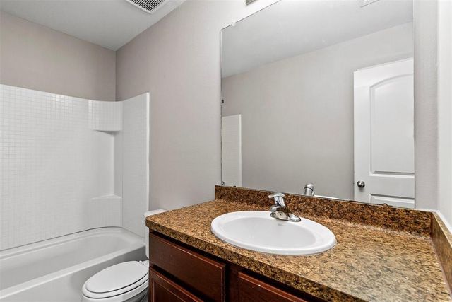 5807 Treasure Cove Road, Cove, TX 77523