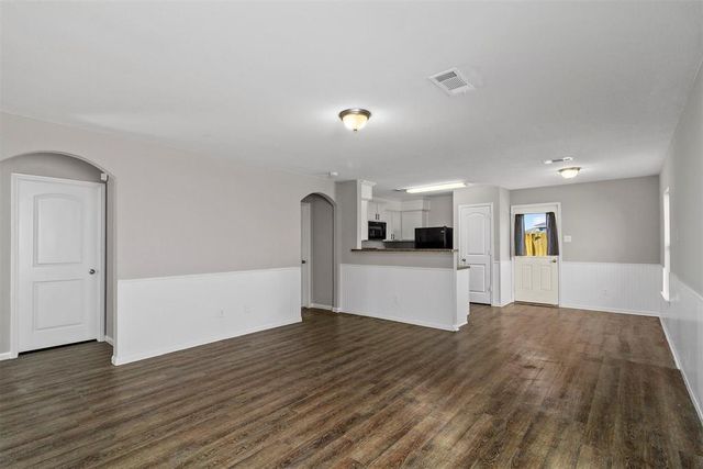 5807 Treasure Cove Road, Cove, TX 77523