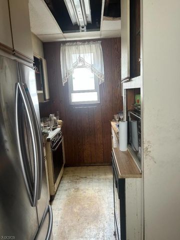 116 3rd St, Ridgefield Park Village, NJ 07660