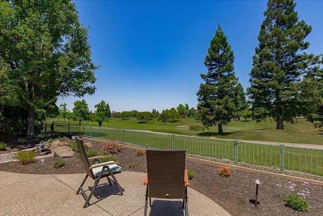 1152 Castleberry Ln, Lincoln, CA 95648