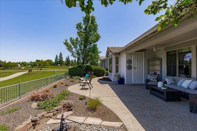 1152 Castleberry Ln, Lincoln, CA 95648