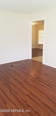 7614 CLUB DUCLAY Drive, Jacksonville, FL 32244