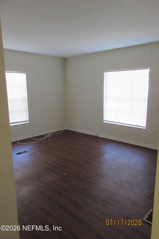 7614 CLUB DUCLAY Drive, Jacksonville, FL 32244