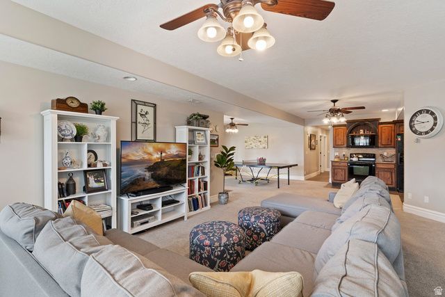 163 E 1400 S, Kaysville, UT 84037