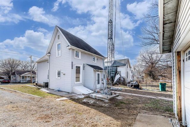 2017 Switzer Avenue, Jennings, MO 63136