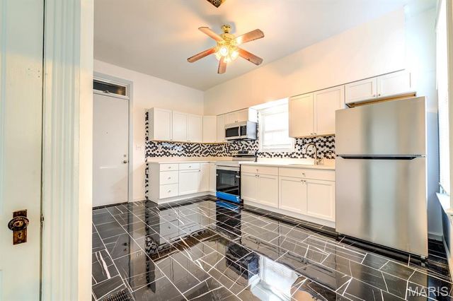 2017 Switzer Avenue, Jennings, MO 63136