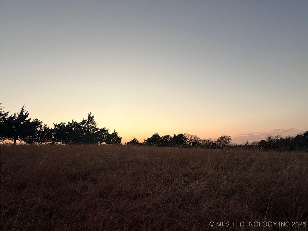 1671 Baldwin, Sulphur, OK 73086