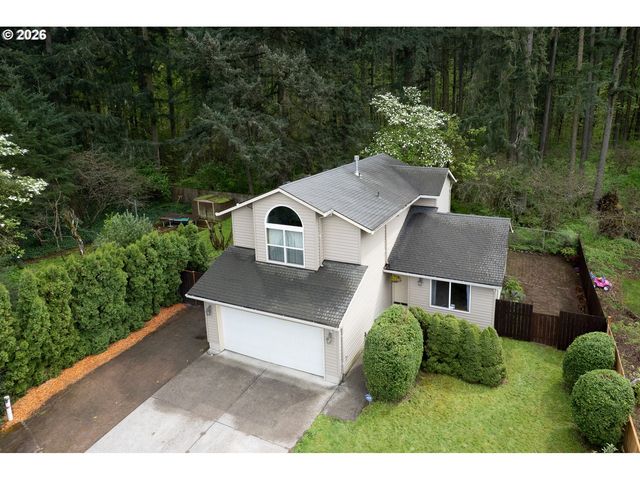 14300 Se CENTER St, Portland, OR 97236