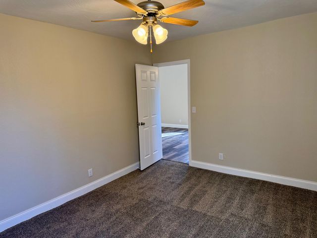 296 Auburn Road, Branson, MO 65616