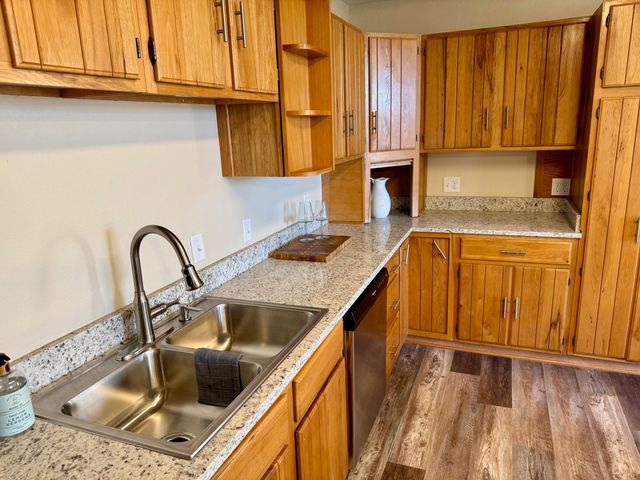 296 Auburn Road, Branson, MO 65616