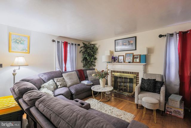 1800 BURNWOOD RD, Baltimore, MD 21239