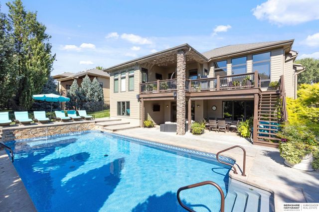 1324 S 199th Street, Omaha, NE 68130