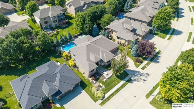 1324 S 199th Street, Omaha, NE 68130