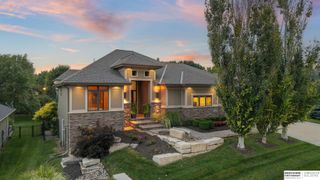 1324 S 199th Street, Omaha, NE 68130