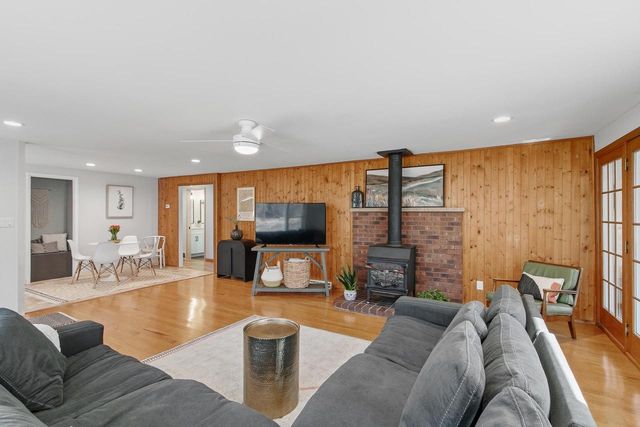 5465 Daley Road, Waunakee, WI 53597