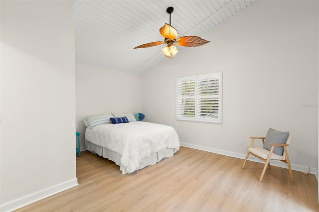 350 KENTUCKY AVENUE, Crystal Beach, FL 34681