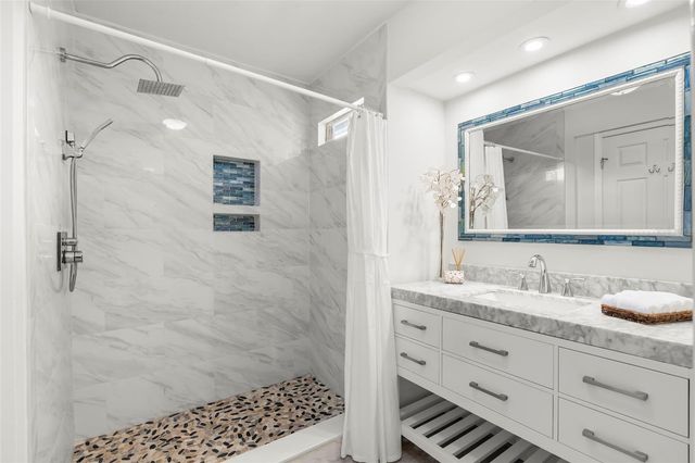 350 KENTUCKY AVENUE, Crystal Beach, FL 34681